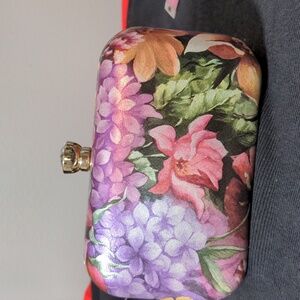 Lulu Townsend Clamshell Clutch/Crossbody Bag